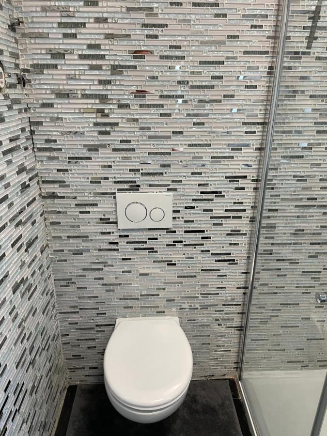 Zimmer Im Herzen Von Durlach Karlsruhe Eksteriør billede