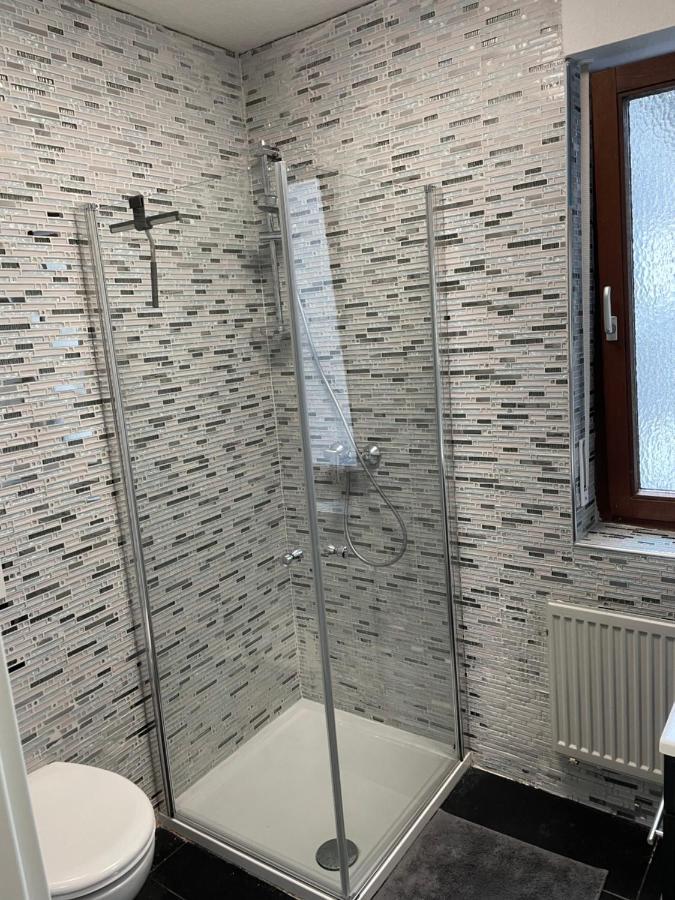 Zimmer Im Herzen Von Durlach Karlsruhe Eksteriør billede